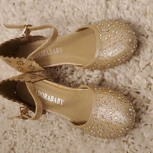 NEW Girls Champane Dress shoe size 13